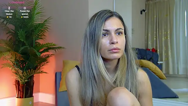 Avril Cyrus online show from March 2026 07:56:02 AM