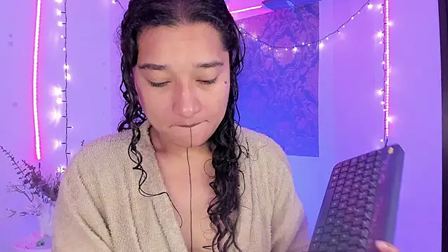 Snapshot of Eva_Lee_ chatting on June 2026 10:17:02 AM Eva Lee online show from June 2026 10:17:02 AM