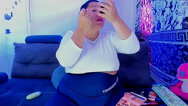 Fierymichef online show from October 2025 08:36:02 PM