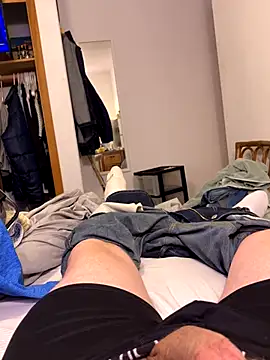 prekumstud online show from December 2024 09:11:01 AM