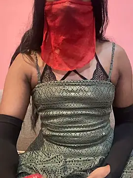 Femcrossy online show from April 2026 04:49:01 PM