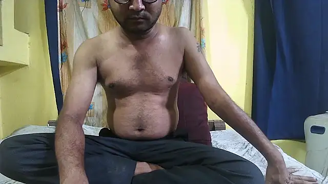 Snapshot of Cute_boy2000 chatting on February 2025 07:08:02 PM Cute boy2000 online show from February 2025 07:08:02 PM