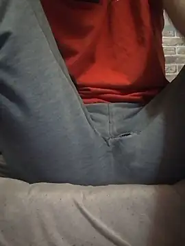 Adamvarga0318 online show from February 2025 12:25:02 PM