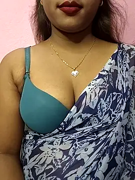 Snapshot of ANGE-MOU chatting on February 2025 07:28:02 PM ANGE-MOU online show from February 2025 07:28:02 PM