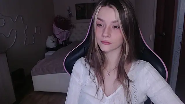 jeann elsaa online show from February 2025 04:43:01 AM