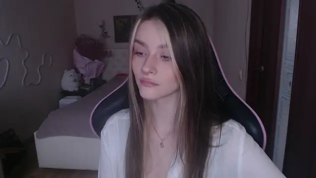 jeann elsaa online show from March 2025 05:11:02 AM