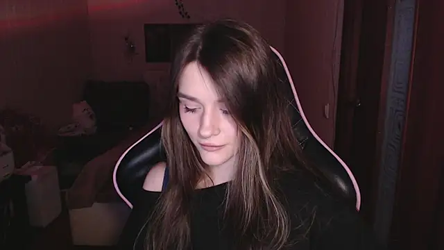 jeann elsaa online show from November 2025 05:10:01 AM