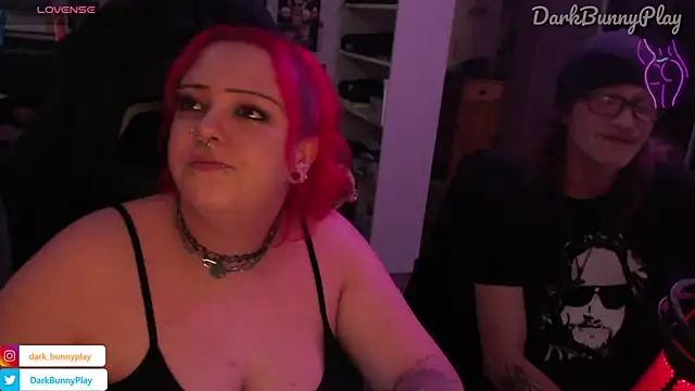 Snapshot of DarkBunnyPlay chatting on February 2025 08:20:02 PM DarkBunnyPlay online show from February 2025 08:20:02 PM