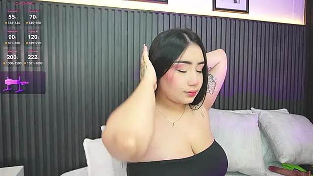 haylie  online show from December 2025 06:52:01 AM