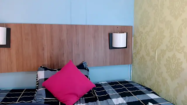 Snapshot of AlbertBernal69 chatting on February 2025 01:57:02 AM AlbertBernal69 online show from February 2025 01:57:02 AM