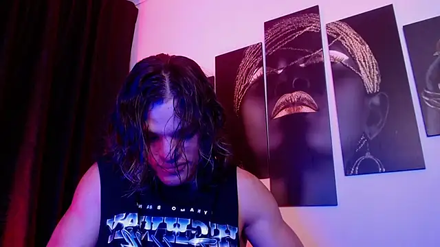 Snapshot of AlbertBernal69 chatting on November 2025 02:48:02 AM AlbertBernal69 online show from November 2025 02:48:02 AM