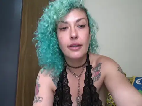 MariLouM online show from March 2026 05:30:02 PM