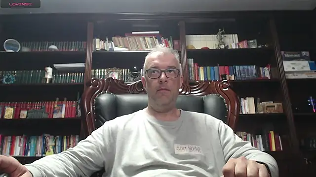 AriaGreen online show from March 2026 04:45:02 AM