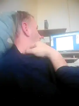 Snapshot of bestofyalcinturkey chatting on December 2024 09:44:01 AM bestofyalcinturkey online show from December 2024 09:44:01 AM