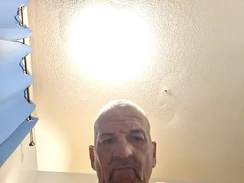 bigmack8810 online show from October 2025 09:00:01 AM