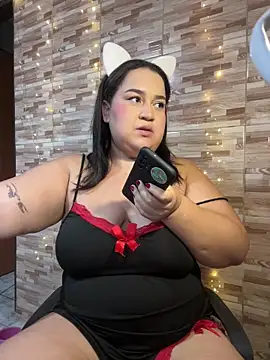 MinaBoss online show from April 2026 07:44:02 PM