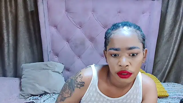 Snapshot of AFRICANGODDESSXXX chatting on February 2026 08:14:02 PM AFRICANGODDESSXXX online show from February 2026 08:14:02 PM