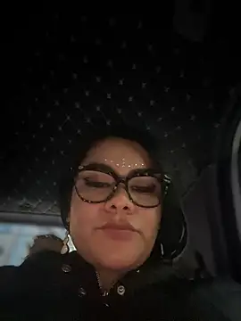 Snapshot of Insane_Issa chatting on January 2025 11:24:01 PM Insane Issa online show from January 2025 11:24:01 PM