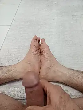 Snapshot of Hardapple01 chatting on March 2025 12:49:01 AM Hardapple01 online show from March 2025 12:49:01 AM