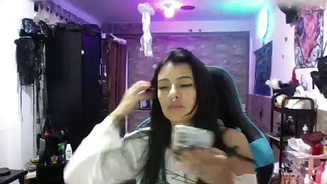 AngelaQueen  online show from December 2025 07:34:02 PM