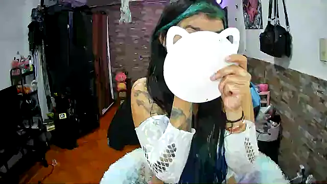 Snapshot of AngelaQueen_ chatting on July 2026 04:09:02 PM AngelaQueen online show from July 2026 04:09:02 PM