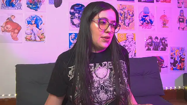 Snapshot of snowblack_ chatting on January 2025 02:28:02 PM snowblack online show from January 2025 02:28:02 PM