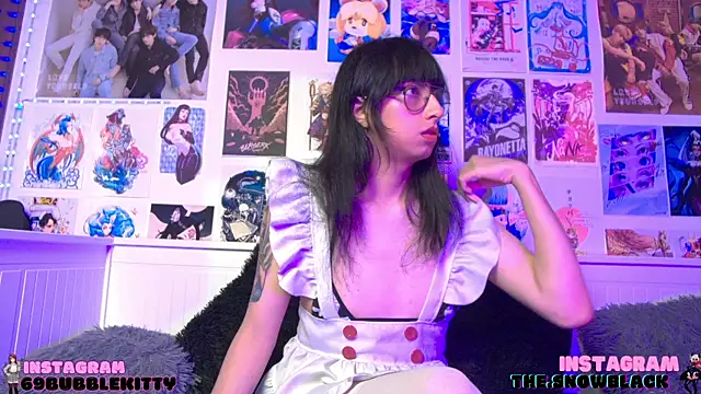 Snapshot of snowblack_ chatting on March 2025 02:44:02 PM snowblack online show from March 2025 02:44:02 PM