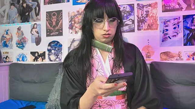 Snapshot of snowblack_ chatting on September 2025 05:38:02 PM snowblack online show from September 2025 05:38:02 PM