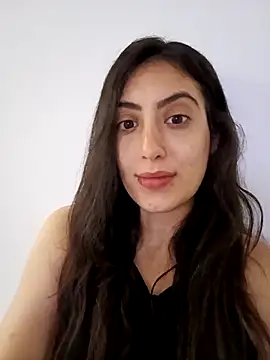 MIYESSI online show from February 2026 10:02:02 PM