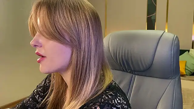 anita blairr online show from March 2026 01:14:01 AM