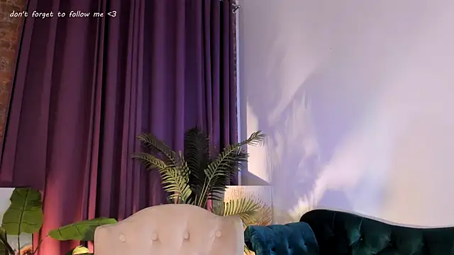 LauraCoy online show from January 2025 08:21:01 PM