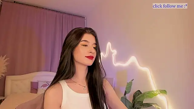 LauraCoy online show from February 2026 08:30:01 PM