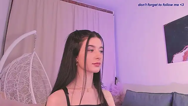 LauraCoy online show from May 2026 08:58:01 PM