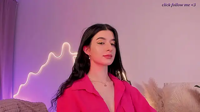 LauraCoy online show from May 2026 10:40:02 PM