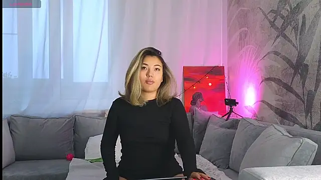 Snapshot of lily__foster chatting on January 2025 06:45:02 AM lily foster online show from January 2025 06:45:02 AM