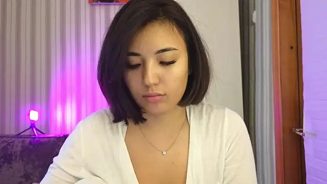 Snapshot of lily__foster chatting on October 2025 09:40:02 AM lily foster online show from October 2025 09:40:02 AM