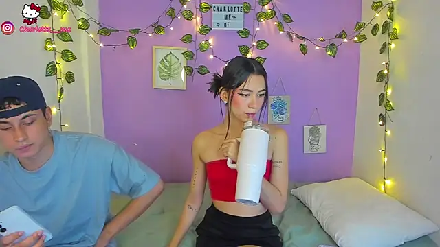 charlottte queen online show from January 2025 10:02:01 PM