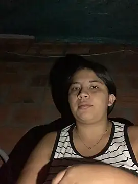 Snapshot of moncerrat_luna chatting on February 2025 10:31:02 AM moncerrat luna online show from February 2025 10:31:02 AM