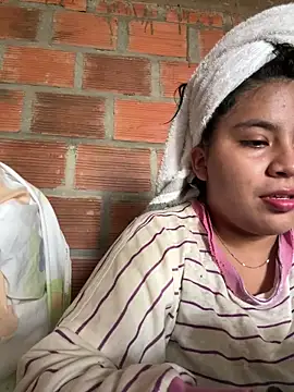 Snapshot of moncerrat_luna chatting on March 2025 08:38:02 PM moncerrat luna online show from March 2025 08:38:02 PM