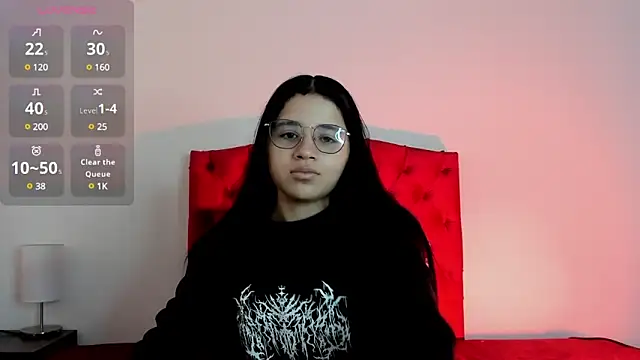 Snapshot of aliice_walker_ chatting on December 2024 12:23:02 PM aliice walker online show from December 2024 12:23:02 PM