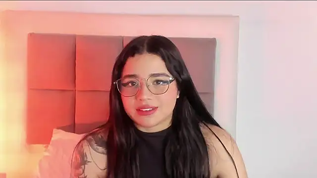 Snapshot of aliice_walker_ chatting on January 2025 04:16:01 PM aliice walker online show from January 2025 04:16:01 PM