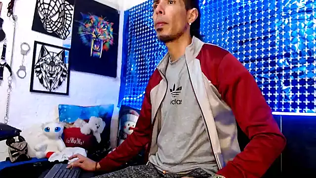 Mensecret69 online show from December 2024 01:50:02 AM