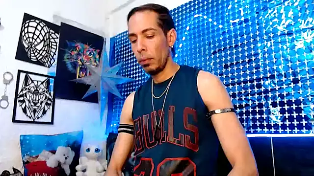 Mensecret69 online show from December 2024 08:43:02 PM