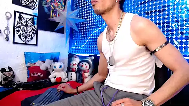 Mensecret69 online show from December 2024 09:29:02 PM