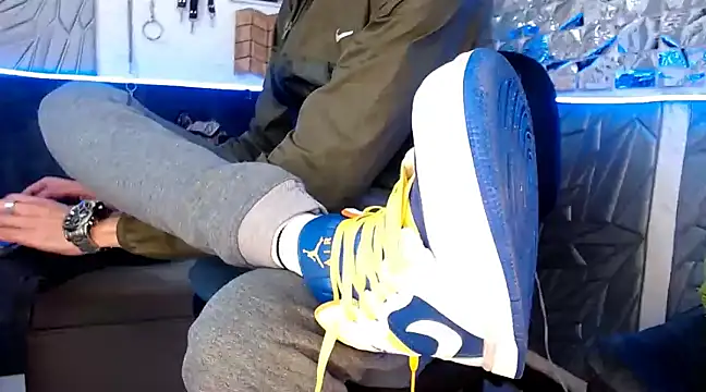 Mensecret69 online show from February 2025 02:48:02 AM