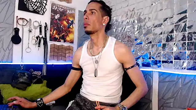 Mensecret69 online show from February 2025 04:31:01 AM