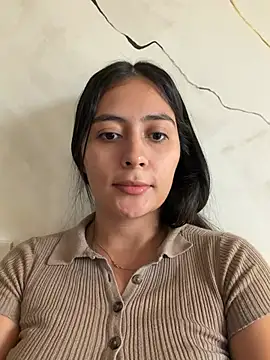 Sophie  Foxxx online show from July 2026 07:30:01 PM