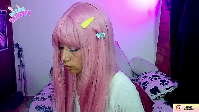 Roxanbunny1 online show from November 2025 05:29:02 AM
