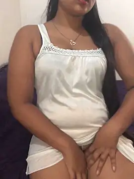 Rose Olivia online show from December 2024 03:00:01 PM