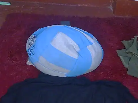 Pretty hazel online show from February 2026 07:42:02 PM